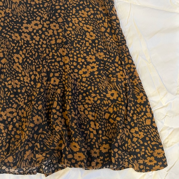 Long Floral Fall Skirt! - Picture 2 of 4